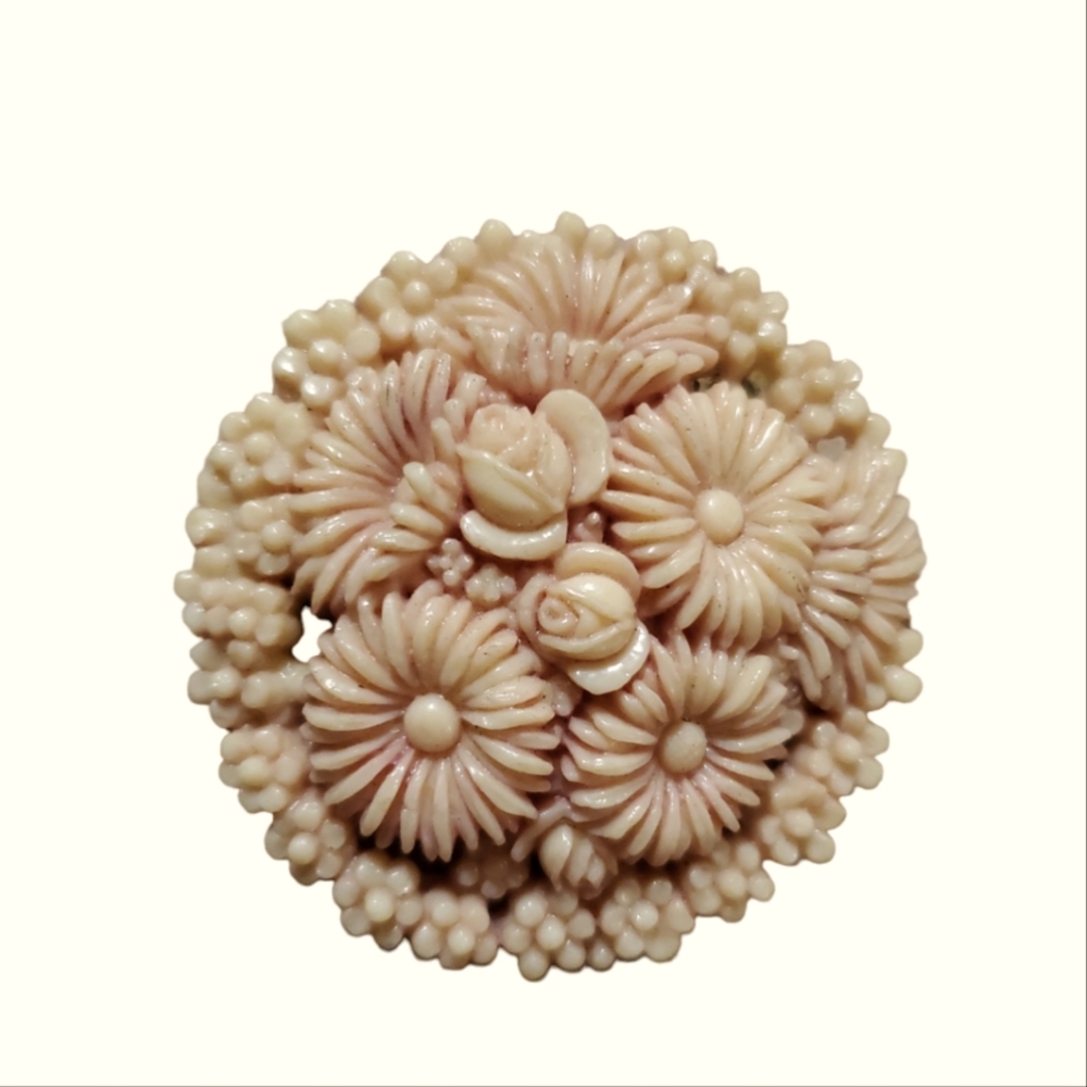 1930's Carved Cellulouid Crysantheum Pin Brooch Peach Pierced Beauty